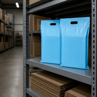 Sacs de courrier anti-poussière en stock avec poignée et ouverture large pour la logistique express, service de personnalisation d'impression