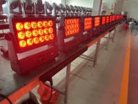 Luz LED para Exteriores IP65 con Batería, 18*20W RGBWAUV, Efecto Wash, Control DMX Inalámbrico por Wifi, para Fiestas, Eventos, DJ, Discotecas, Bodas
