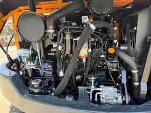 Excavatrice sur chenilles Hx80 d'occasion, moderne, à bas prix, alternative aux excavatrices neuves - Product Image 3