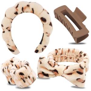 مجموعة ترويجية للعناية ببشرة الوجه سوار معصم مخملي سبا عصابة رأس فهد - Product Image 1