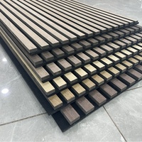 Panneaux muraux insonorisés de haute qualité MDF Akupanel Panneaux de feutre acoustique à lattes en bois pour la décoration intérieure des murs et des plafonds