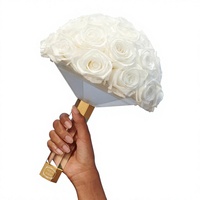 Bouquet de mariée personnalisé en roses stabilisées, fleurs éternelles, bouquet de demoiselle d'honneur à tenir à la main
