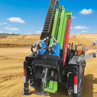 Foreuse compacte montée sur chenilles pour forage en profondeur (DTH) (profondeur de forage : 150 m) avec configuration à double tête hydraulique
