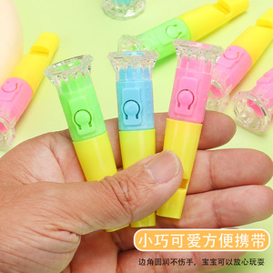 ไฟฉายนกหวีดขนาดเล็กพลาสติก LED ของเล่นสำหรับเด็กอายุ 2 4 ปีของขวัญขนมสำหรับเด็กผู้ชายและเด็กผู้หญิงตลาดกลางคืนขายส่ง - Product Image 5