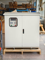 Transformateur d'isolement triphasé en cuivre 210 kVA, boîtier étanche, détection de contrôle de température, bobinage Dyn, modèle SG