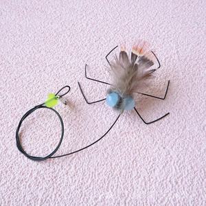 Cabeza de repuesto para gato volador simulado, accesorios para insectos de cuerda larga, juguete para gatos con insectos voladores pequeños y encantadores, autoentretenimiento - Product Image 5