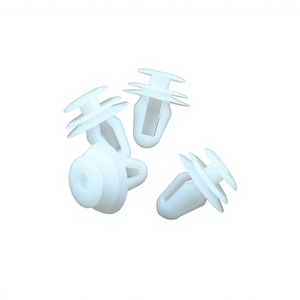 Clips de Plástico para Paneles de Puerta de Coche 67771-12050 30006620 para Reparación y Reemplazo de Molduras Interiores, Material PP - Product Image 3