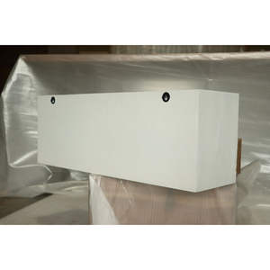 Estante de pared Muro de madera natural y blanca con perchas metálicas y estante de almacenamiento - Product Image 4