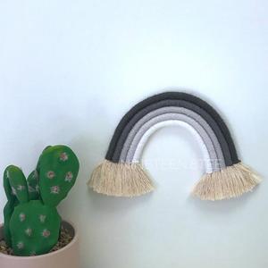 Décoration murale arc-en-ciel tendance - Product Image 1