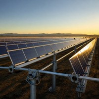 Système de suivi solaire à axe unique H2 Solar OEM, solution de projet personnalisée