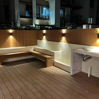 Revêtement mural WPC de haute qualité en co-extrusion, panneau rainuré en composite bois-plastique pour revêtement mural extérieur