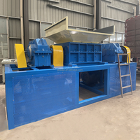 Déchiqueteuse automatique de bouteilles en plastique à double arbre avec engrenages et composants de moteur, baril bleu