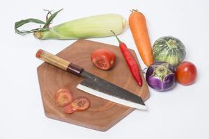 Cuchillo Bunka de 7 Pulgadas de la Mejor Calidad 180 - Forjado a Mano - Mango Especial de Bambú - Acero con Alto Contenido de Carbono - Product Image 5
