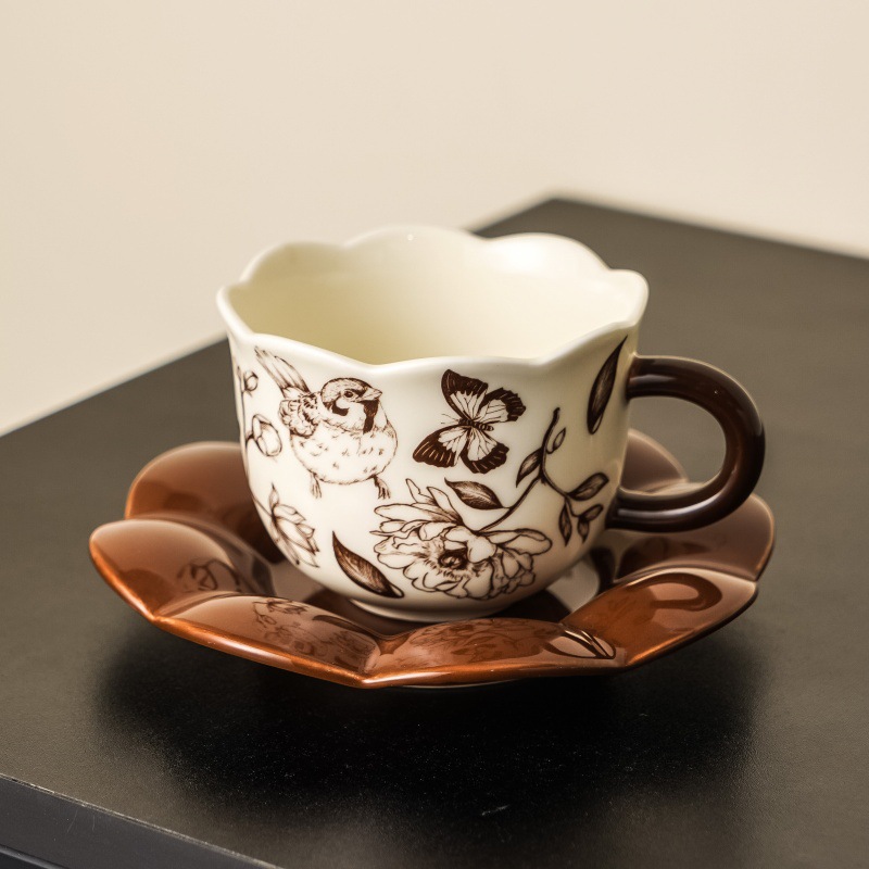 Pastoral lily coffee cup and saucer-brown-301-400ml