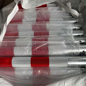 工場製の屋外私道取り外し可能なセキュリティポスト道端の金属製セキュリティモバイルボラード屋外