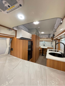 <span class=keywords><strong>Caravane</strong></span> de luxe, <span class=keywords><strong>caravane</strong></span> de voyage, <span class=keywords><strong>caravane</strong></span> de tourisme, maison mobile, cuisine complète, mobilier, camping hors réseau, <span class=keywords><strong>caravane</strong></span> de voyage - Product Image 3