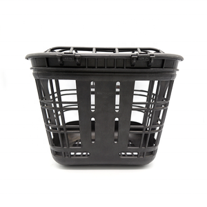 El frente en la cesta de plástico negro de la bicicleta eléctrica - Product Image 2