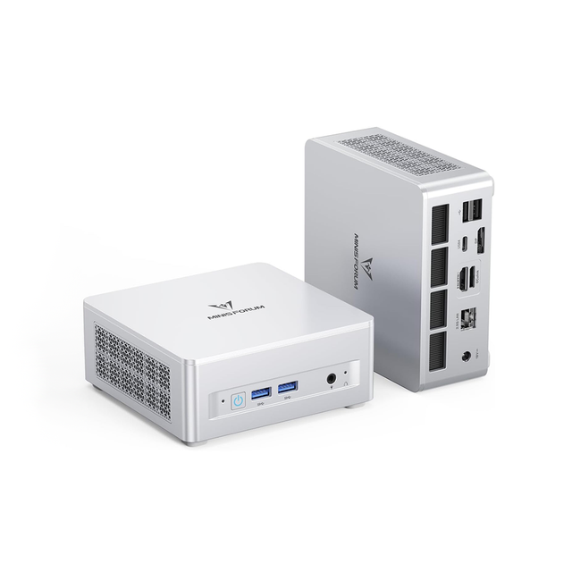 MINISFORUM UM880 Plus R7 8845HS Octa Core CPU 16GB 32GB RAM 1TB SSD Metal Body WIFI 7 BT 5.4 Compact Size Mini PC Computer