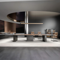 Table de conférence moderne de luxe pour 6 à 12 personnes avec système de rail électrique intelligent, grand bureau de réunion pour bureau de PDG