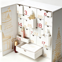 Boîte de compte à rebours de Noël en carton blanc, calendriers de beauté, assortiment de nouveautés de Noël, calendriers de l'avent imprimés pour cosmétiques