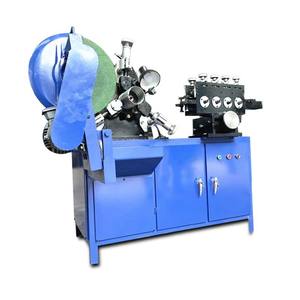 Machine à fabriquer des tuyaux ondulés, machine à former des tubes spirales précontraints, machine à rouler des bandes d'acier métalliques - Product Image 5