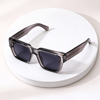 Lunettes de soleil rectangulaires en gros, certifiées UV400 CE ISO9001, idéales pour le quotidien et les activités de plein air