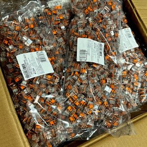 MANKUN 221-412 Copper Contact <b>Wire</b> Connector with PC Housing for <b>Wire</b> Connections Max 4mm 2-<b>Wire</b> Transparent 500V Rated - Product Image 4