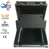 Flight case sur mesure pour station de travail audio live avec doublure en EVA