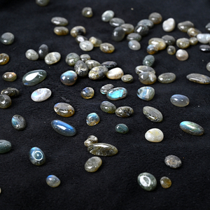 도매 연마 천연 석영 치유용 텀블드 자갈 대량 크리스탈 칩 장식용 - Product Image 6