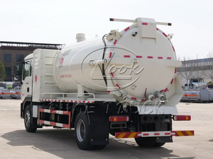 Heavy Duty HOWO 4*2 6 Wheel Electric Vacuum Truck 10-15CBM Equipped With Moro/Jurop <b>Pump</b> Strong <b>Suction</b> For Wastewater Sludge - Product Image 4