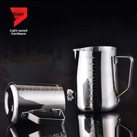 Pot à lait moderne en métal à bec pointu pour latte art, avec échelle graduée, pour café et mousse de lait