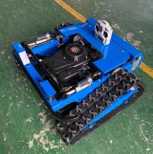 Véhicule robot à chenilles télécommandé bleu, alimenté par batterie, modèle DIY avec feux avant et design à panneaux en maille - Product Image 6