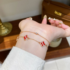 Elegante y Versátil Brazalete de Doble Capa con Micro Pavé de Circones y Trébol de Cuatro Hojas, Joyería de Mano de Lujo Ligero y Alta Gama para <span class=keywords><strong>Mujer</strong></span> - Product Image 2