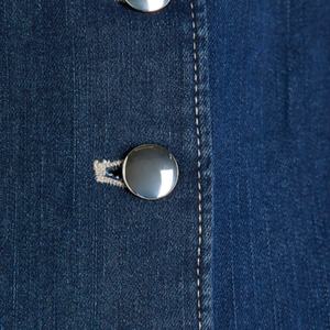 Robe midi vintage florale petite taille, col halter, 100 % coton crêpe tissé, imprimé numérique, boutonnage frontal naturel pour printemps-été - Product Image 3