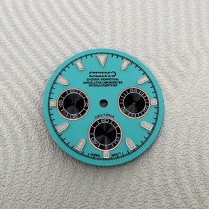 Montre Mod 3 Eye Chronograph, cadran 29,5 mm, or, argent, or rose, index appliqués, luminescence verte, compatible avec le mouvement VK63 - Product Image 4