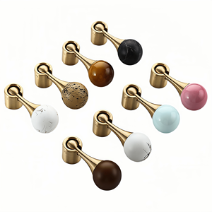 Poignées de style médiéval en laiton à trou unique - Boutons ronds à boule multicolores pour armoire/placard/meuble TV/tiroir - Product Image 1