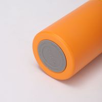 Bouteille de 650ml avec logo personnalisé Bouteille d'eau de sport isolée en acier inoxydable à double paroi et sous vide