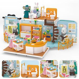 Ensemble de maison de jeu DIY pour enfants avec des poupées infirmière lapin et médecin koala, jouet bus ambulance en plastique durable - Product Image 4