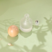 Flacon à bille en verre de 10 ml avec bouchon en bois en forme de boule, fond épaissi, flacon à bille d'aromathérapie