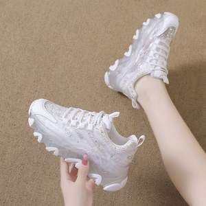 Chaussures de sport décontractées pour femmes Respirant Diamond Fantasy Flash Design Transparent Nouveau style de marche - Product Image 3