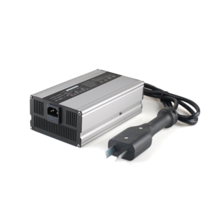 Cargador de batería de aluminio 36V 5A cargador de batería de carrito de Golf con enchufe de conector Crowfoot <span class=keywords><strong>para</strong></span> carrito de Golf DS de coche TXT <span class=keywords><strong>Club</strong></span> de coche de Golf - Product Image 1