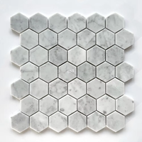 Carreaux de mosaïque en marbre hexagonaux blancs modernes Carreaux de mosaïque en pierre hexagonaux antidérapants et résistants à l'usure pour le sol