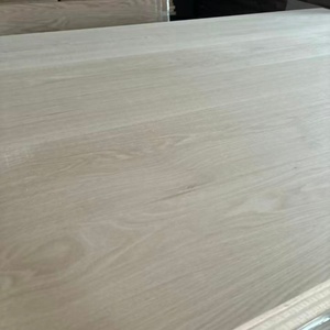 Listello in Legno di Quercia Rossa su Misura per Gambe di Sedie, Balaustre per Scale e Artigianato - Product Image 1