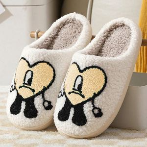 Pantuflas <span class=keywords><strong>de</strong></span> Casa para Mujer 2025 Estilo <span class=keywords><strong>Bad</strong></span> <span class=keywords><strong>Bunny</strong></span> para Invierno <span class=keywords><strong>de</strong></span> Piel Esponjosa, Sandalias Suaves <span class=keywords><strong>de</strong></span> Felpa, Antideslizantes y Ligeras - Product Image 2