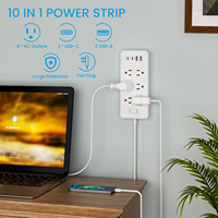 Schlanke Flachstecker-Steckdosenleiste 6 Steckdosen 2 USB-A 2 USB-C Anschlüsse 45° Winkel-Design Überspannungsschutz 10A Universalspannung Weiß Kompakt