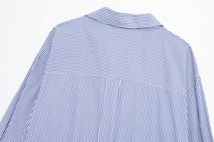 Camisa de Popelina de Algodón para <span class=keywords><strong>Mujer</strong></span>, Corte Holgado, Manga Larga, con Botones, en Varios Colores Sólidos, Personalizable (OEM/ODM), Estilo Vintage - Product Image 6