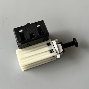 Interruptor de Luz de Freno Solenoide Nuevo de Alta Calidad 56029454AC para Jeep Grand Cherokee y Durango 2011-2013 OE 56029454AA/AB/AC - Product Image 5