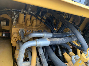 Venta caliente usada Caterpillar 330D Crawler Heavy Equipment Machine incluye engranaje de caja de cambios de motor y componentes de cojinete de núcleo - Product Image 3