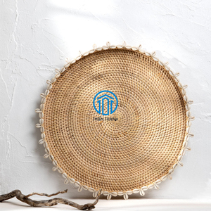 Plateaux en rotin naturel faits à la main au Vietnam pour la décoration, élégants et adorables plateaux de service en rotin avec coquille à l'extérieur - Product Image 5