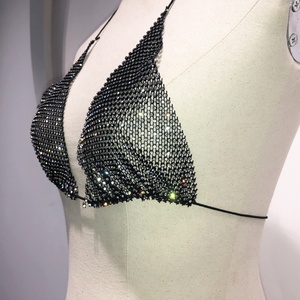 Costume da bagno bikini da spiaggia sexy trasparente in rete nera GF025 da donna, top corto senza maniche con strass - Product Image 4